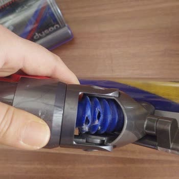 Dyson Süpürgede Tekrarlayan Başlık Arızası Ve Müşteri Hizmetleri Mağduriyeti
