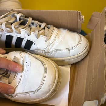 Adidas Ayakkabıda 5 Ayda Ciddi Deformasyon Ve Garanti Reddi