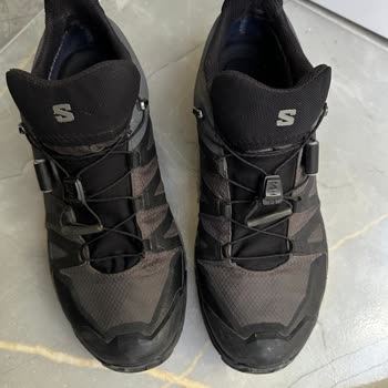 Kısa Sürede Açılan Ayakkabı İçin Garanti Ve Çözüm Sağlanmadı