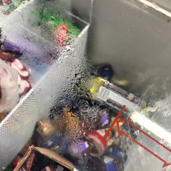 Arızalı Dondurma Dolabı İçin İlgisiz Yetkili Ve Çözüm Eksikliği