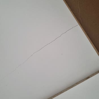 Hasarlı Kitaplık, Kayıp Zaman: IKEA'dan Hayal Kırıklığı