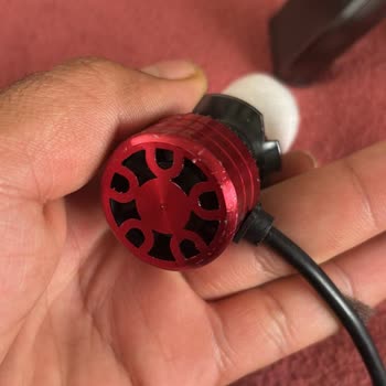 IQ Elektronik Aldığım H7 LED Far Kullanılmış Ve Çizikli Çıktı