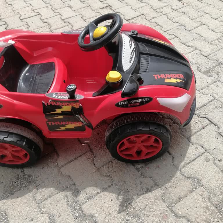 Uj Toys Akülü Araba Mağduriyeti!