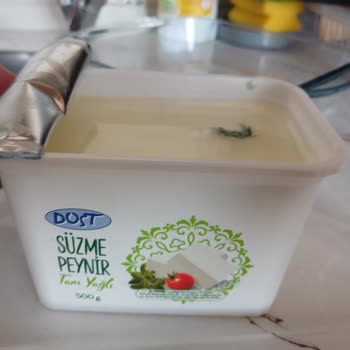 Açılmamış Süzme Peynirde Küf Ve İlgisiz Müşteri Hizmeti