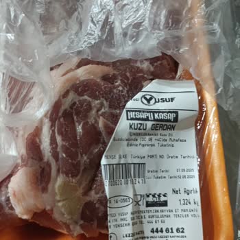 Yemeksepeti Mahalle Bozuk Et Ürünü Ve İlgisiz Müşteri Hizmeti!