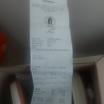 Deichmann Ve Adidas'tan Aldığım Ayakkabıda Yaşadığım Garanti Ve Değişim Sorunu