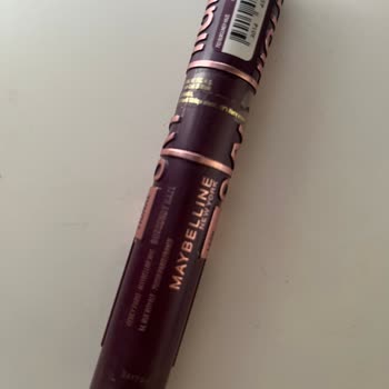 Maybelline Colored Mascara Caused Redness and Irritation in My Eyes Twice