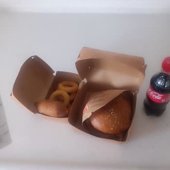 Eksik Gelen Hamburger Ve Yetersiz Para İadesi Mağduriyeti