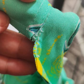 LCW Defolu Gömlek Ve Özensiz Paketleme Müşteri Memnuniyetini Zedeliyor