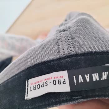 Kısa Sürede Yırtılan Pantolon Ve İlgisiz Müşteri Hizmeti