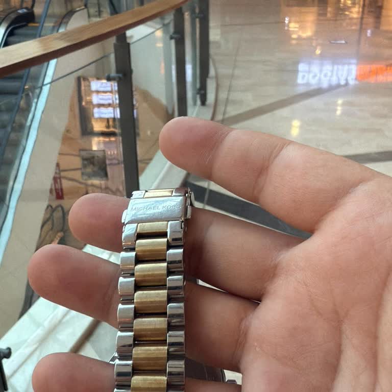 Saatimin Kordonundaki Kararmaya Kullanıcı Hatası Denmesi Şaşırtıcı