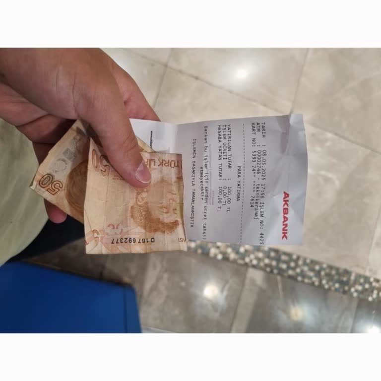 ATM'den Para Yatırırken Param İkiye Bölündü