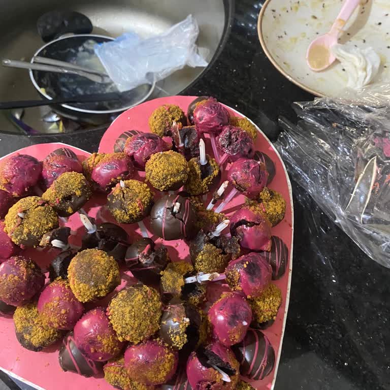 Çiçek Sepeti Sipariş Gecikmesi ve Kalitesiz Ürün Teslimatı Nedeniyle Hayal Kırıklığı