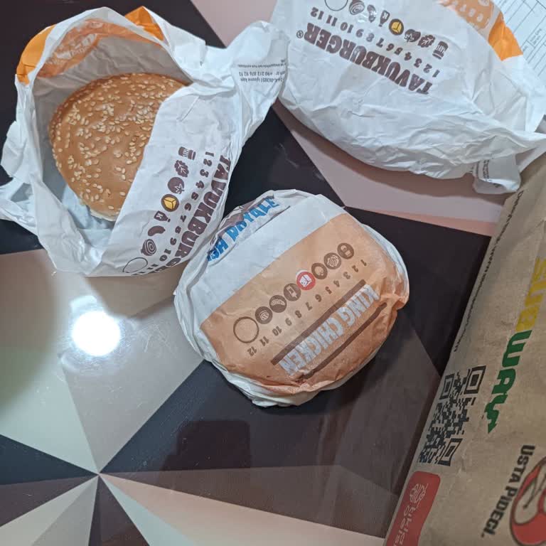 Eksik Hamburger Teslimatı: Siparişim Tamamlanmadan Gönderildi