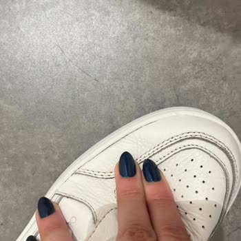 Calvin Klein Ayakkabıda Kısa Sürede Açılma Ve İlgisiz Müşteri Hizmeti