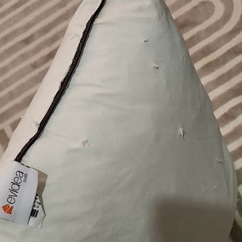 Kaz Tüyü Yorgan Ve Yastık Tüy Çıkarıyor, Uyku Konforum Bozuldu