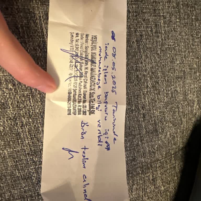 Adidas Franchise Mağazasında İade Sorunu Ve Gelişi Güzel Kurallar