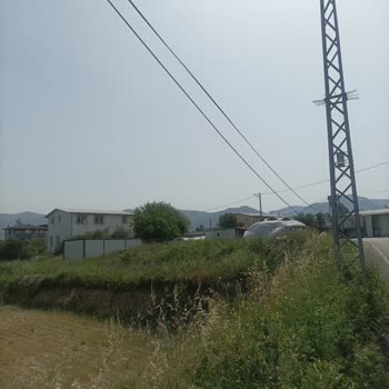 Düşük Yükseklikteki Kablolar İçin Direk Talebimiz Var