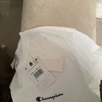 Aldığım Tişörtteki Leke İçin İnceleme Sonucu Hayal Kırıklığı Yarattı