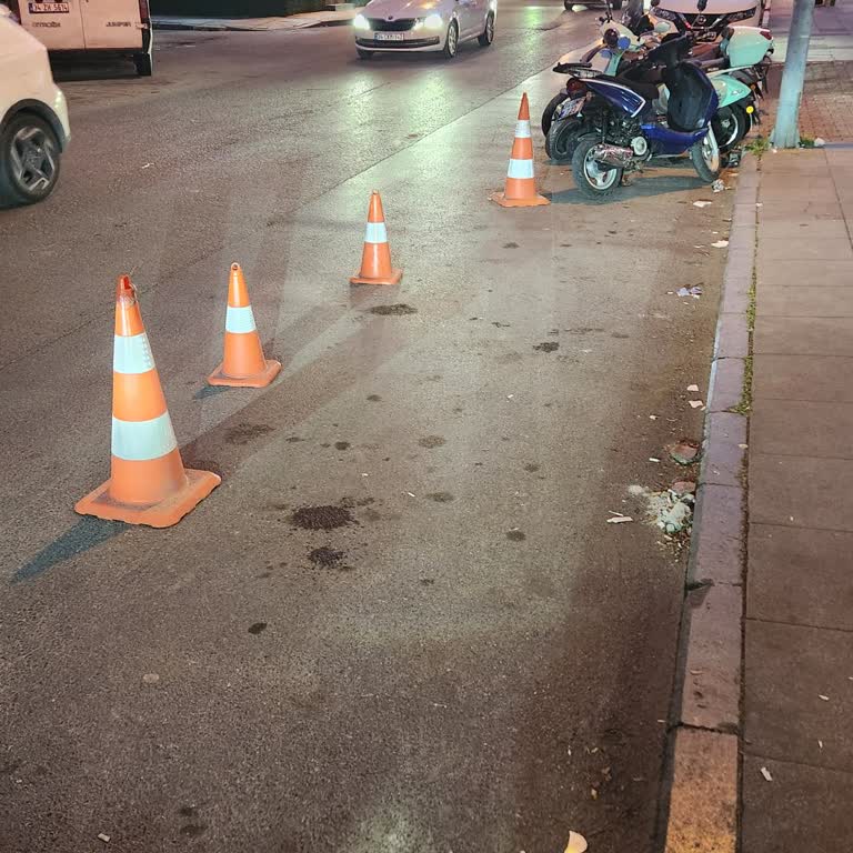 Marketin Yol İşgali Ve Sert Uyarılarından Şikayetçiyim