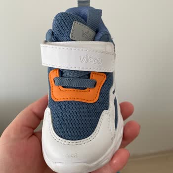 Yeni Alınan Bebek Ayakkabısında Hızlı Soyulma Ve İlgisiz Mağaza