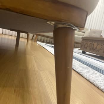 Teslimat Sonrası Koltukta Renk Değişimi Ve Yetersiz Servis Desteği