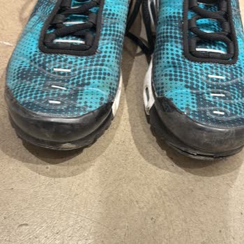 Nike Ayakkabıda Kısa Sürede Açılma Ve İletişim Sorunu