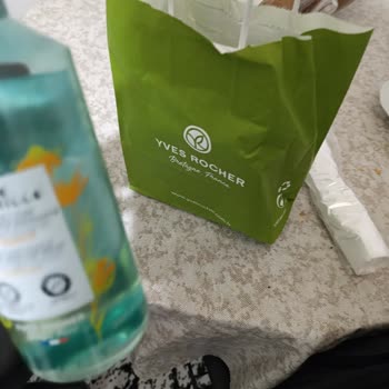 Mağazada Yaşanan Olumsuz Deneyim ve Zorunlu Ürün Ödemesi