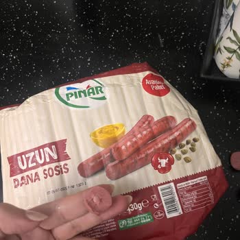 Dana Sosis Ürünü İçinden Yabancı Madde Çıkması Hakkında Şikayet