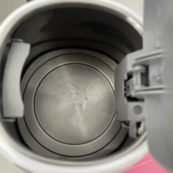 Yeni Alınan Kettle Paslandı Kimse Çözüm Sunmuyor