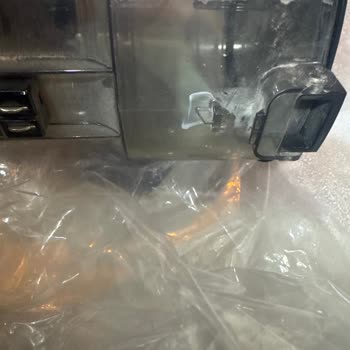 Arçelik Dikey Süpürge Toz Haznesi Sürekli Kırılıyor