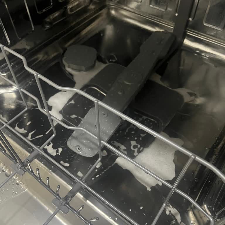 Arçelik Sold Me a Faulty Dishwasher That Leaks and Builds Up Foam After Use