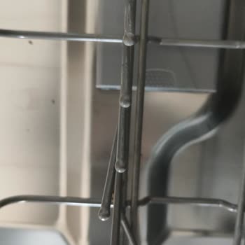 Teka Bulaşık Makinesi Sepetleri Paslandı Ve Telleri Koptu