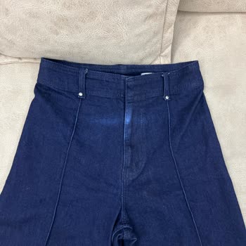 Zara Pantolon Renk Attı, Mağaza Sorumluluk Almadı