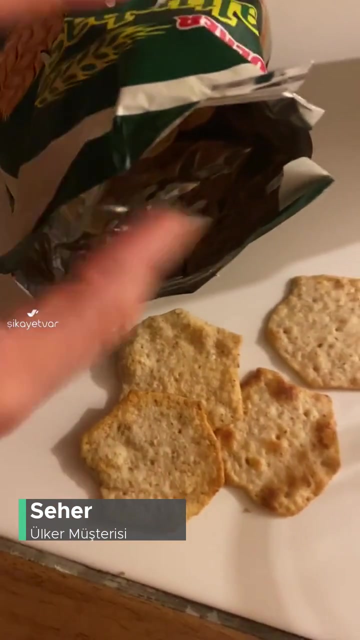 Ülker Altınbaşak Tahıl Cipsinin Aroması Yok! videonun kapak resmi
