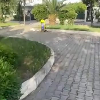 Seferihisar Mektep Caddesi Üzerindeki Mehmet İzdal Parkının Hali!