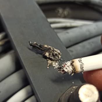 Sigara Paketinden Odun Çıkması Nedeniyle Memnuniyetsizlik