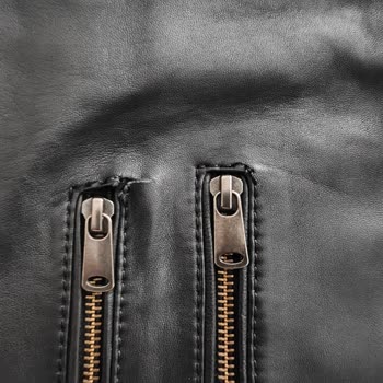 Kusurlu Ceket İçin Değişim Talebim Reddedildi, Para İadesi Yetersiz