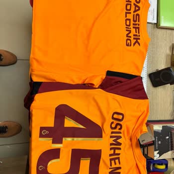 GS Store'dan Alınan Formalarda Tekrar Eden Baskı Sorunları Mağduriyet Yaratıyor