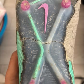 My Nike Phantom GX Elite Cleats Snapped After 1 Year and I Was Denied Support