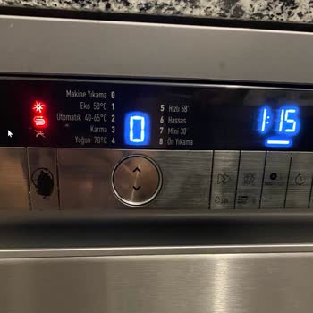 Arçelik Bulaşık Makinesinde Sürekli Dokunmatik Ve Ekran Sorunları Yaşıyorum