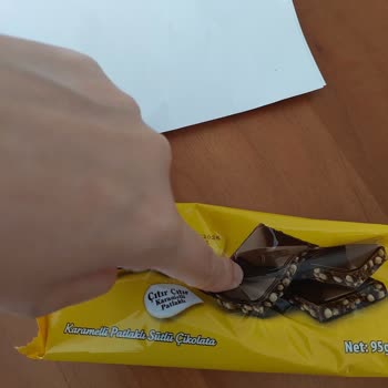 Çocuklarım İçin Sipariş Ettiğim Çikolata Eksik Ve Tuhaf Şekilde Geldi