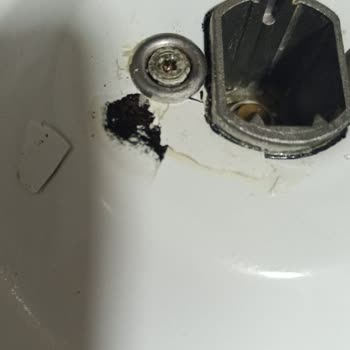 Bosch Fırında Tekrarlayan Emaye Sorunu Ve Müşteri Hizmetlerinde Hayal Kırıklığı