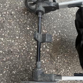 Bebek Arabasının Tekerleri Sorunlu Garanti Destek Vermiyor