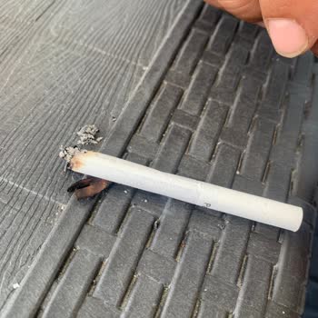 Parliament Night Blue Sigaramda Sürekli Odun Çıkıyor!