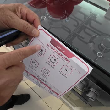 Arçelik Mağazada Gösterilen Ürünle Teslim Edilen Fırın Farklı Çıktı