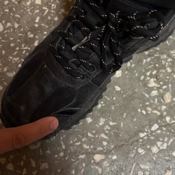 Skechers Ayakkabıda Kısa Sürede Dikiş Sökülmesi Ve Garanti Sürecinde Destek Eksikliği