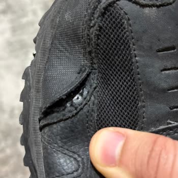 Skechers Ayakkabıda Kısa Sürede Dikiş Sökülmesi Ve Garanti Sürecinde Destek Eksikliği