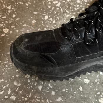 Skechers Ayakkabıda Kısa Sürede Dikiş Sökülmesi Ve Garanti Sürecinde Destek Eksikliği