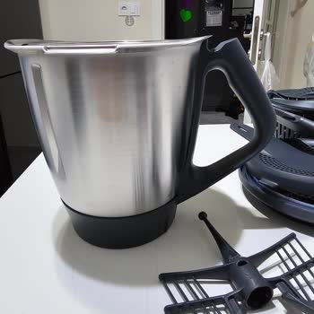 Karıştırma Kabındaki Üretim Hatası İçin Çözüm Bulunmuyor